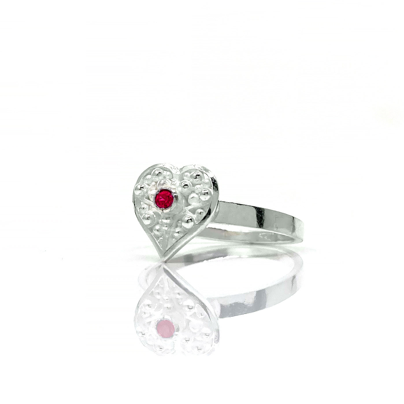 ბეჭედი გული წითელი თვლით ვერცხლი 925 სინჯი