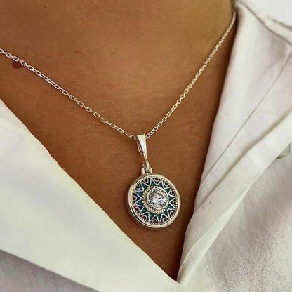 ვერცხლის კულონი მინანქრით „დილის ვარსკვლავი“ - გზამკვლევი შუქი